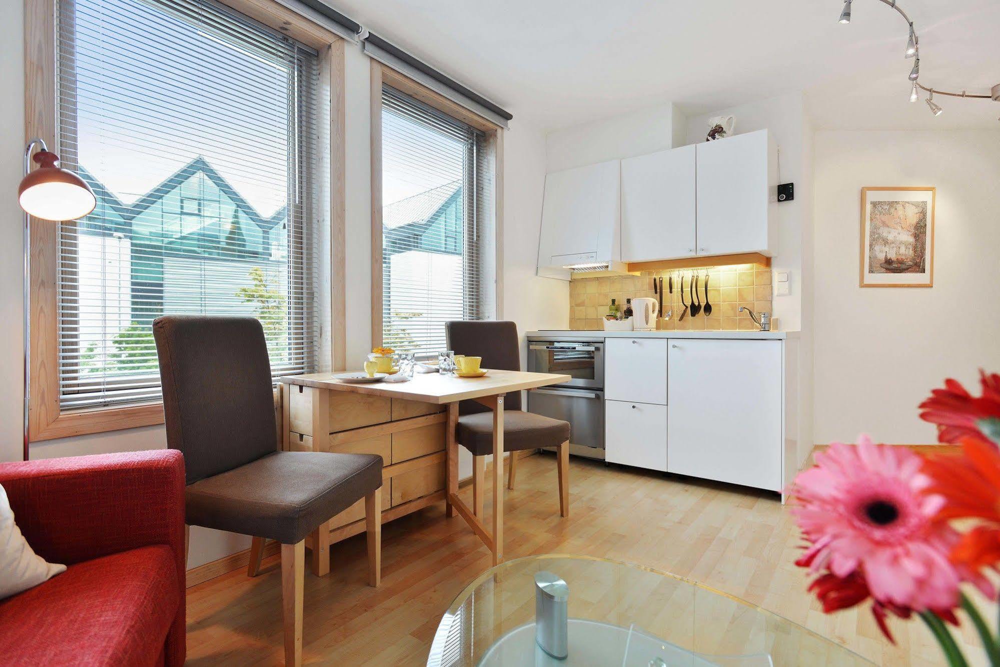 Bjorvika Apartments - Fiskepiren Stavanger Exteriör bild